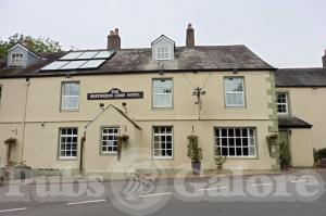 Picture of Shepherds Arms Hotel