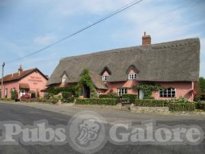 Picture of The Four Horseshoes