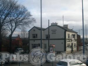 Picture of The Masons Arms