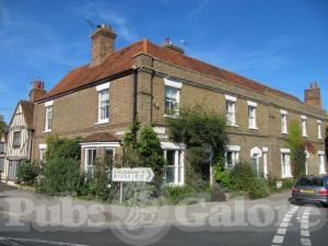 Picture of Red Lion