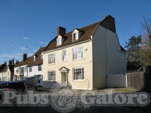 Picture of Queens Head