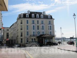 Picture of No 1 Bar & Bistro (Queens Hotel)