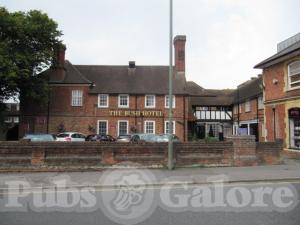 Picture of Coachmans Bar (Mercure Farnham Bush Hotel)
