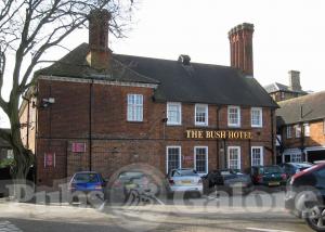 Picture of Coachmans Bar (Mercure Farnham Bush Hotel)