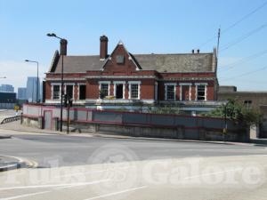 Picture of The Tidal Basin Tavern