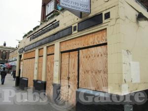 Picture of New Portland Arms