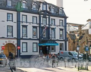 Picture of Station Hotel