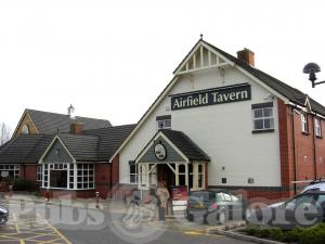 Picture of Airfield Tavern