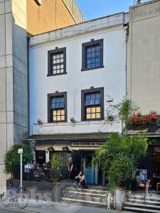 Picture of The Flute & Tankard