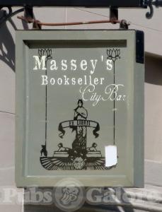Picture of Massey's Bookseller City Bar