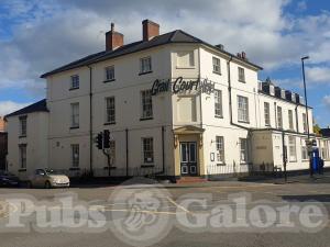 Picture of Grail Court Hotel