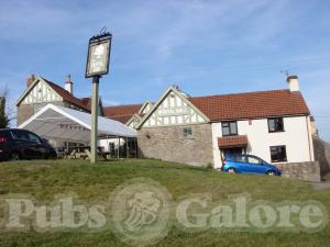 Picture of The Royal Oak Inn