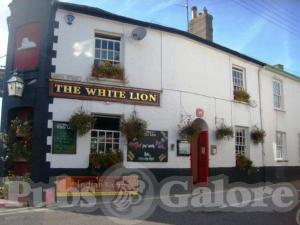 Picture of White Lion Inn