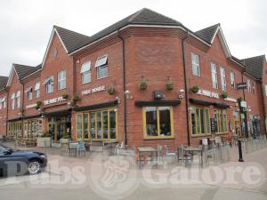 Picture of The Mare Pool (JD Wetherspoon)