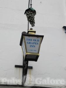Picture of Grapes Inn