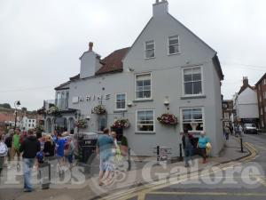 Picture of Marine Hotel