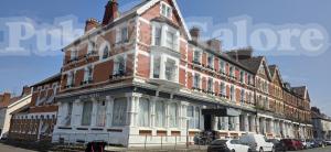 Picture of Royal Hotel