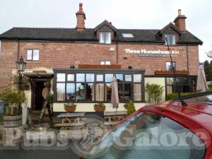 Picture of Three Horseshoes Inn