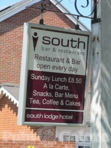 Picture of South Lodge Hotel