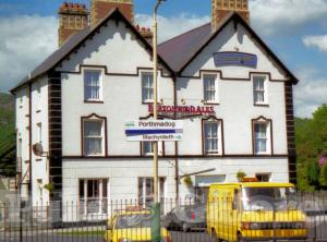 Picture of Queens Hotel