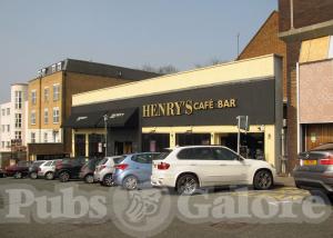 Picture of Henry's