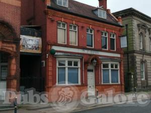 Picture of The Swan