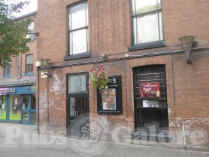 Picture of Ours Bar & Restaurant