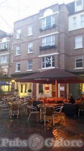 Picture of Truckles of Pied Bull Yard