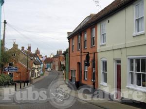 Picture of Queens Head