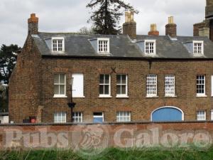 Picture of The Masons Arms