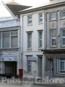 Picture of Commercial Hotel