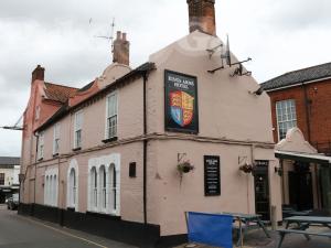 Picture of Kings Arms Hotel