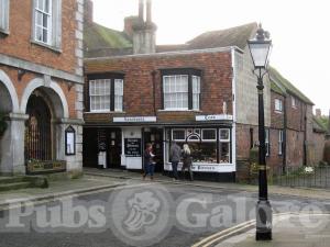 Picture of Red Lion