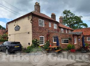 Picture of Triton Inn