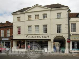 Picture of Cobham Arms