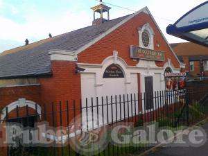 Picture of The Goldthorn Pub