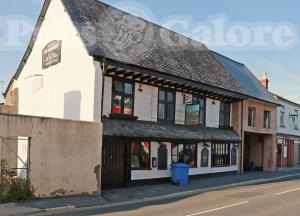 Picture of Locomotive Inn