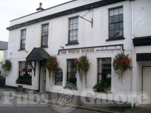 Picture of White Horse Inn