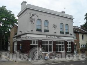 Picture of Coach & Horses