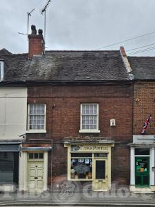Picture of Cask & Pottle