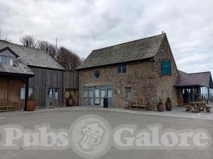 Picture of The Tavern on the Bay