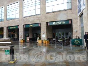 Picture of Harvester The Lowry