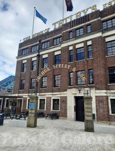 Picture of The Tetley
