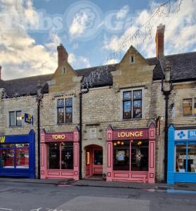 Picture of Toro Lounge