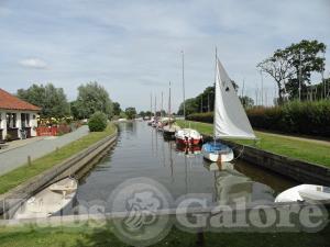 Picture of The Pleasure Boat Inn