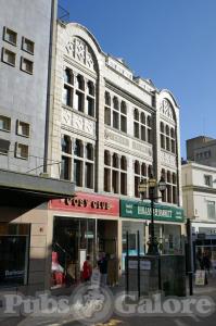 Picture of Cosy Club