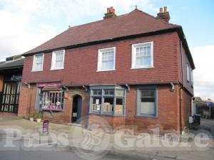 Picture of Cross Keys