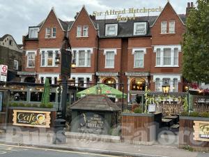 Picture of Sir Alfred Hitchcock Hotel