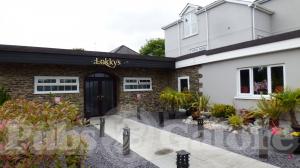 Picture of Lokky's @ Imperial Dragon Hotel