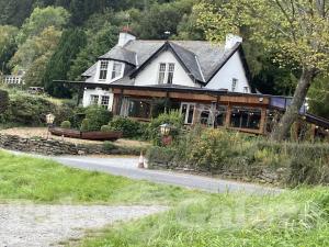 Picture of The Chraggs Bar @ Ailean Chraggan Hotel
